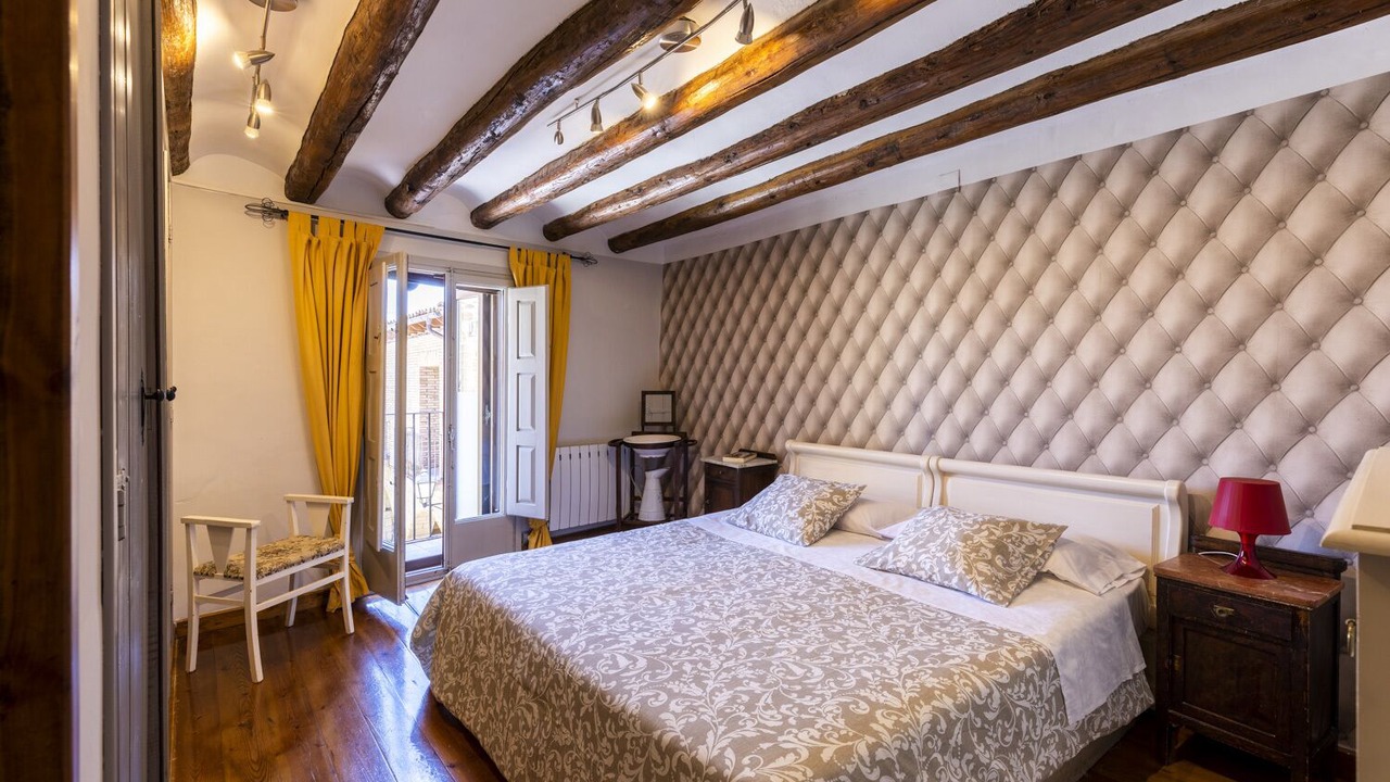 Photo of Bedroom in Adahuesca