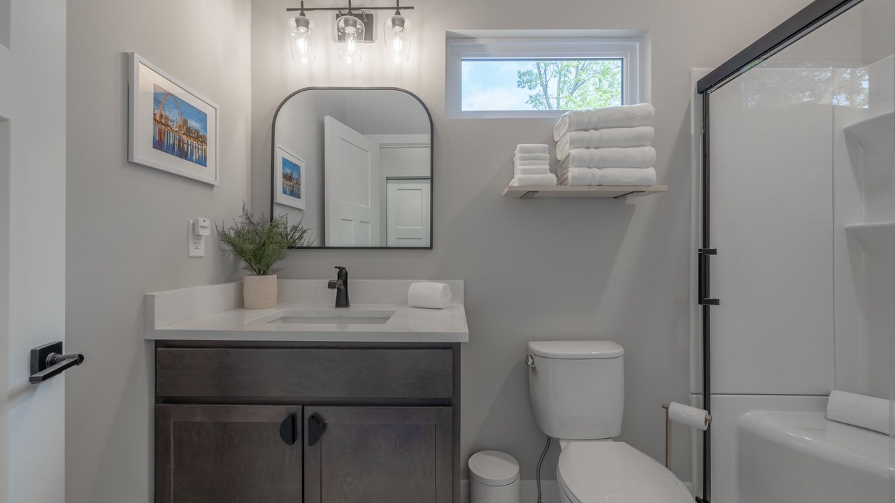 Photo of Bathroom in Innsbrook