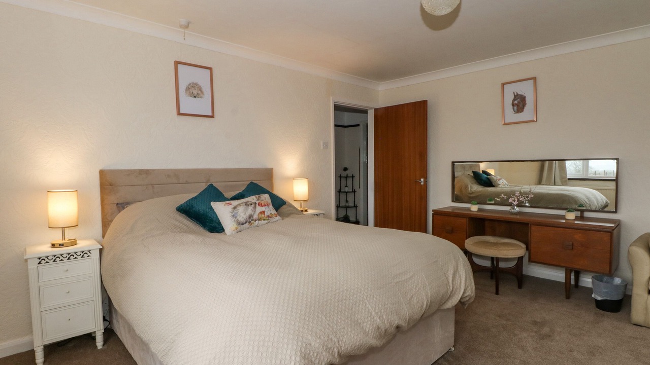 Photo of Bedroom in Longnor