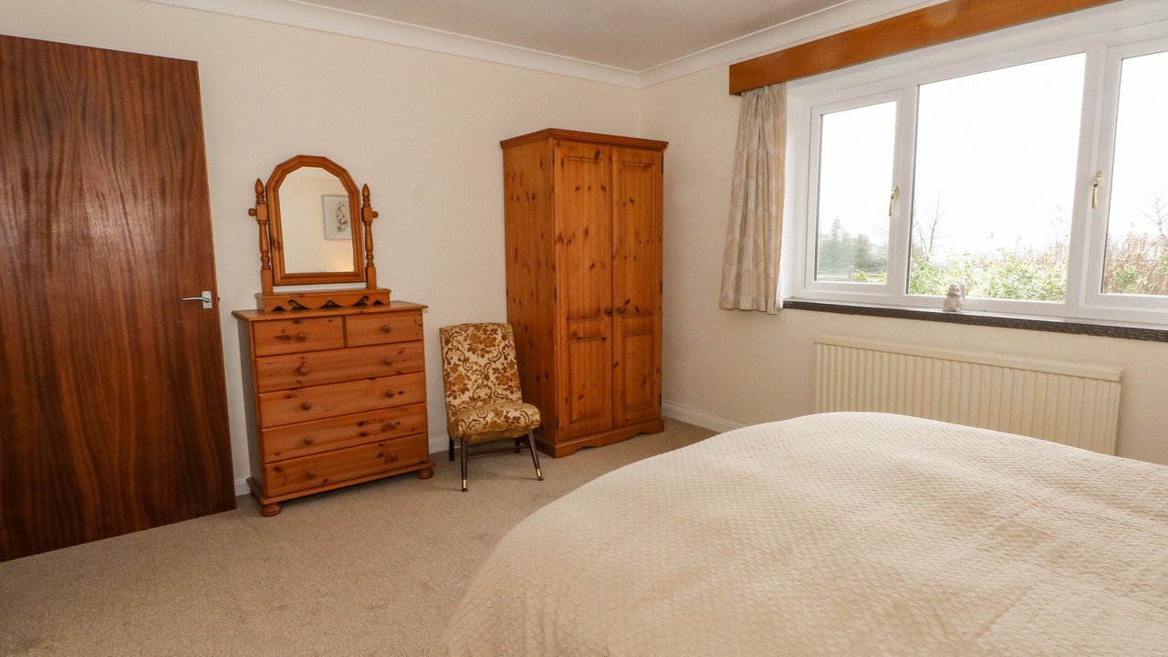 Photo of Bedroom in Longnor
