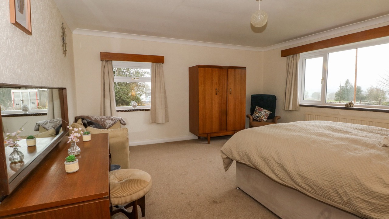 Photo of Bedroom in Longnor