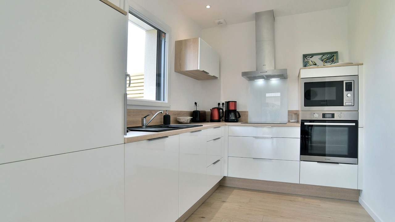 Photo of Kitchen in Saint-Briac-sur-Mer