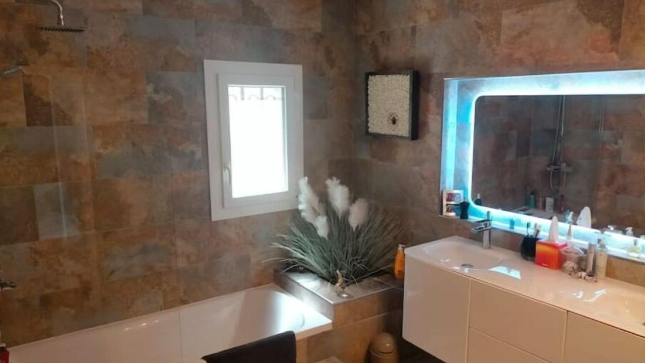 Photo of Bathroom in Le Plan-de-Grasse