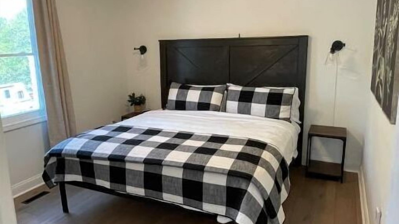 Photo of Bedroom in Independence