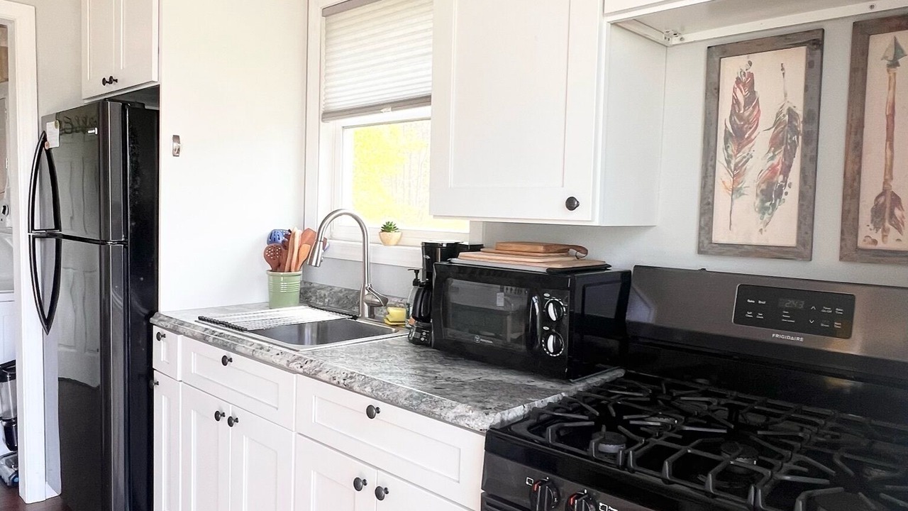 Photo of Kitchen in Thomas