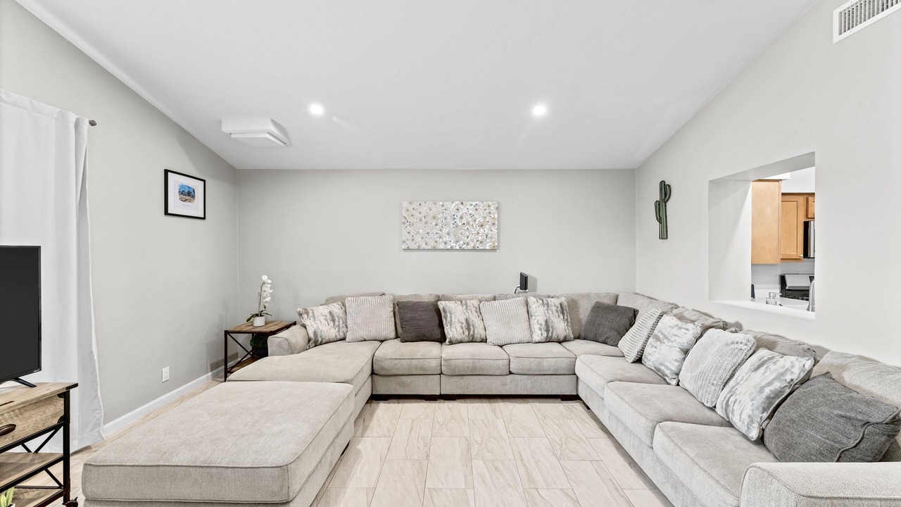Photo of Livingroom in Sierra Vista