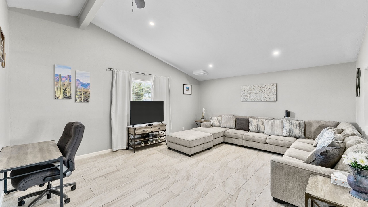 Photo of Livingroom in Sierra Vista
