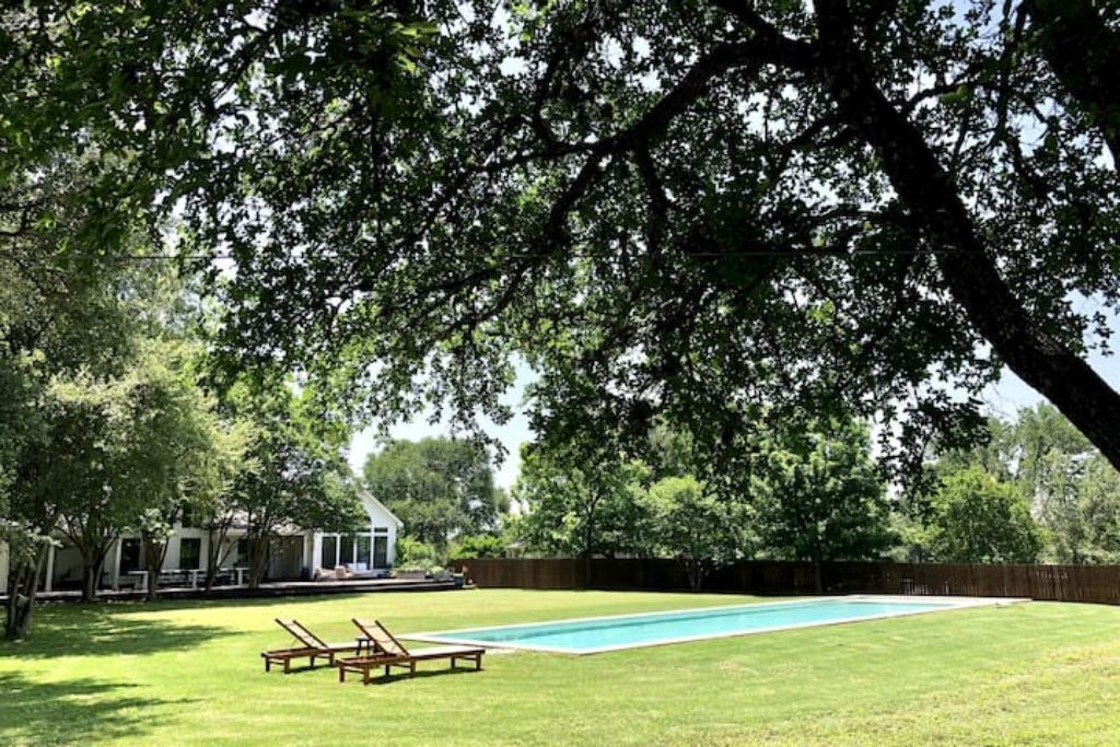 Photo of Outdoor in Shady Hollow