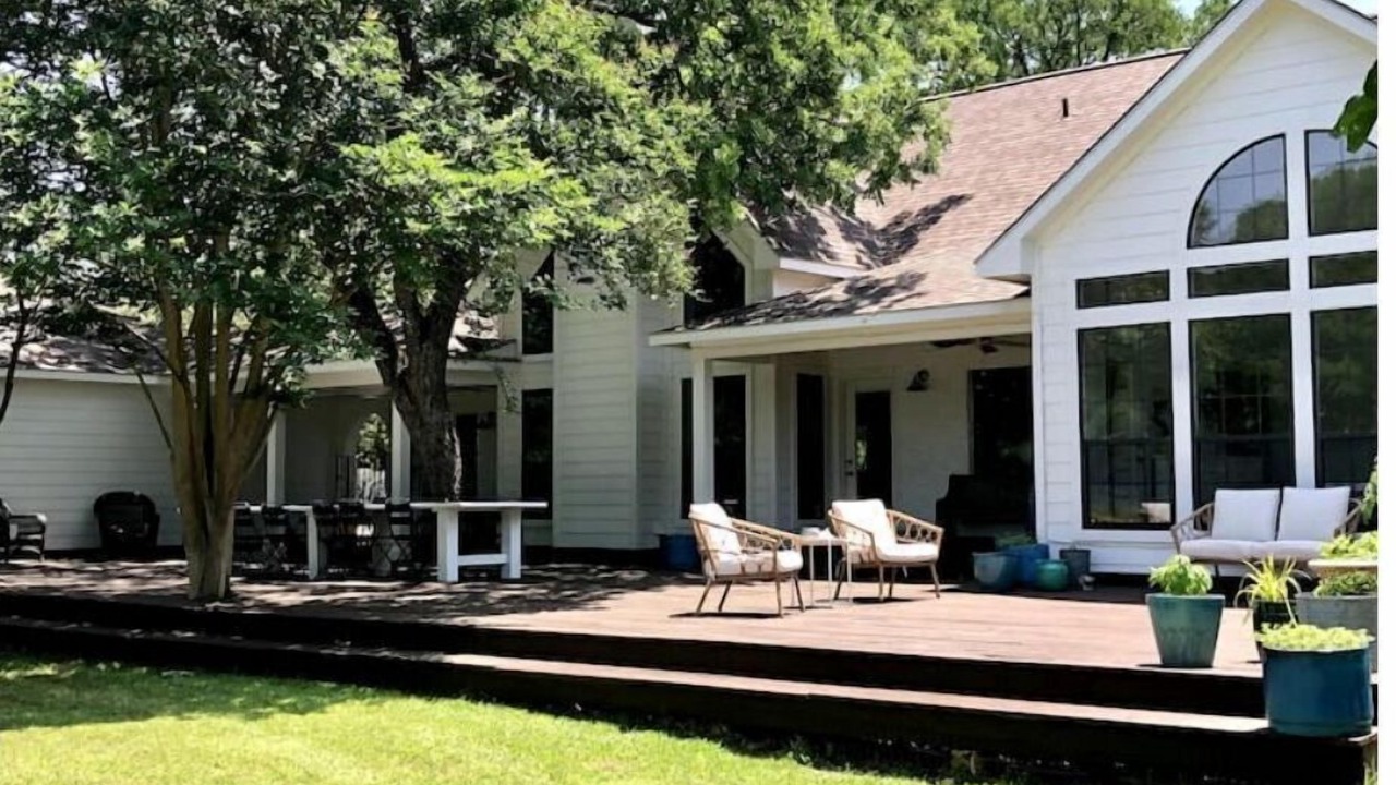 Photo of Patio Balcony in Shady Hollow