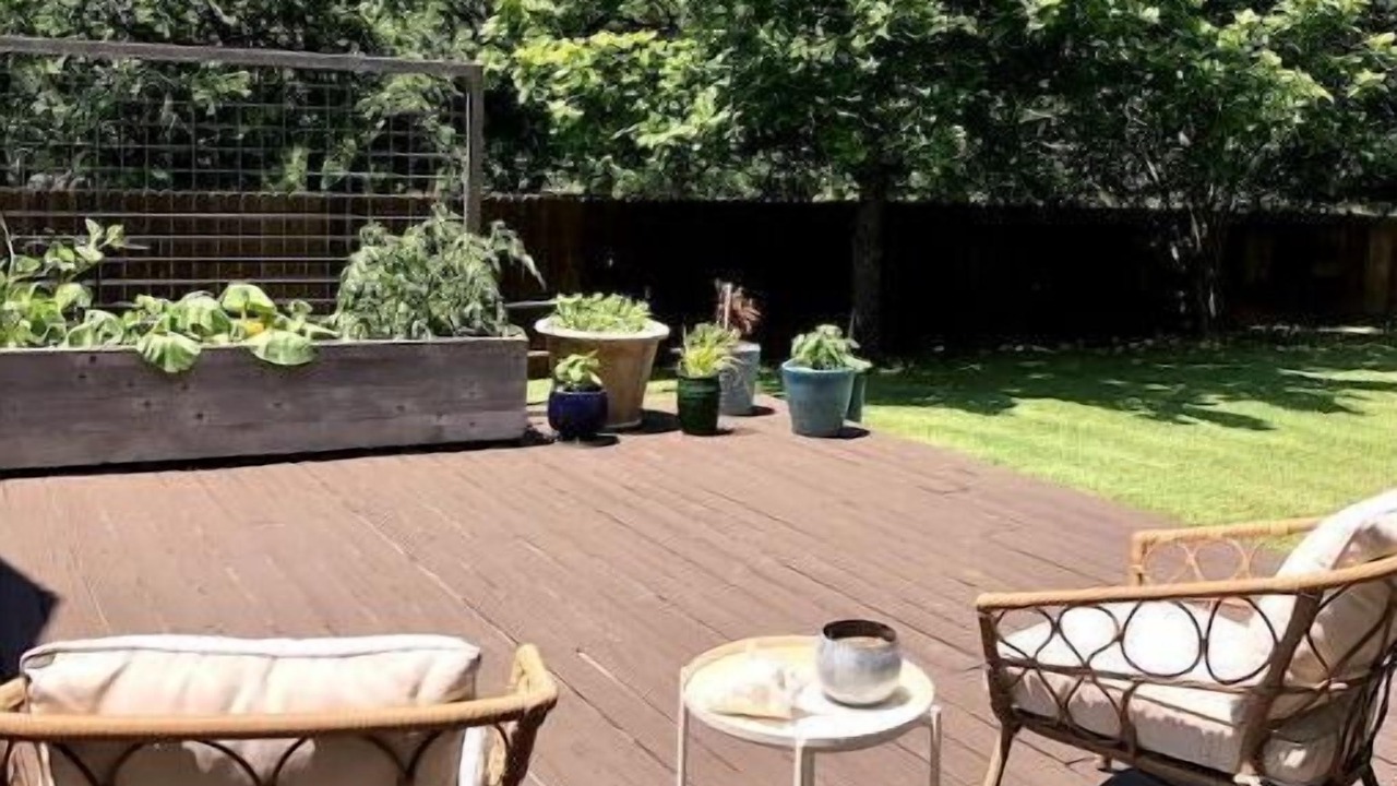 Photo of Patio Balcony in Shady Hollow