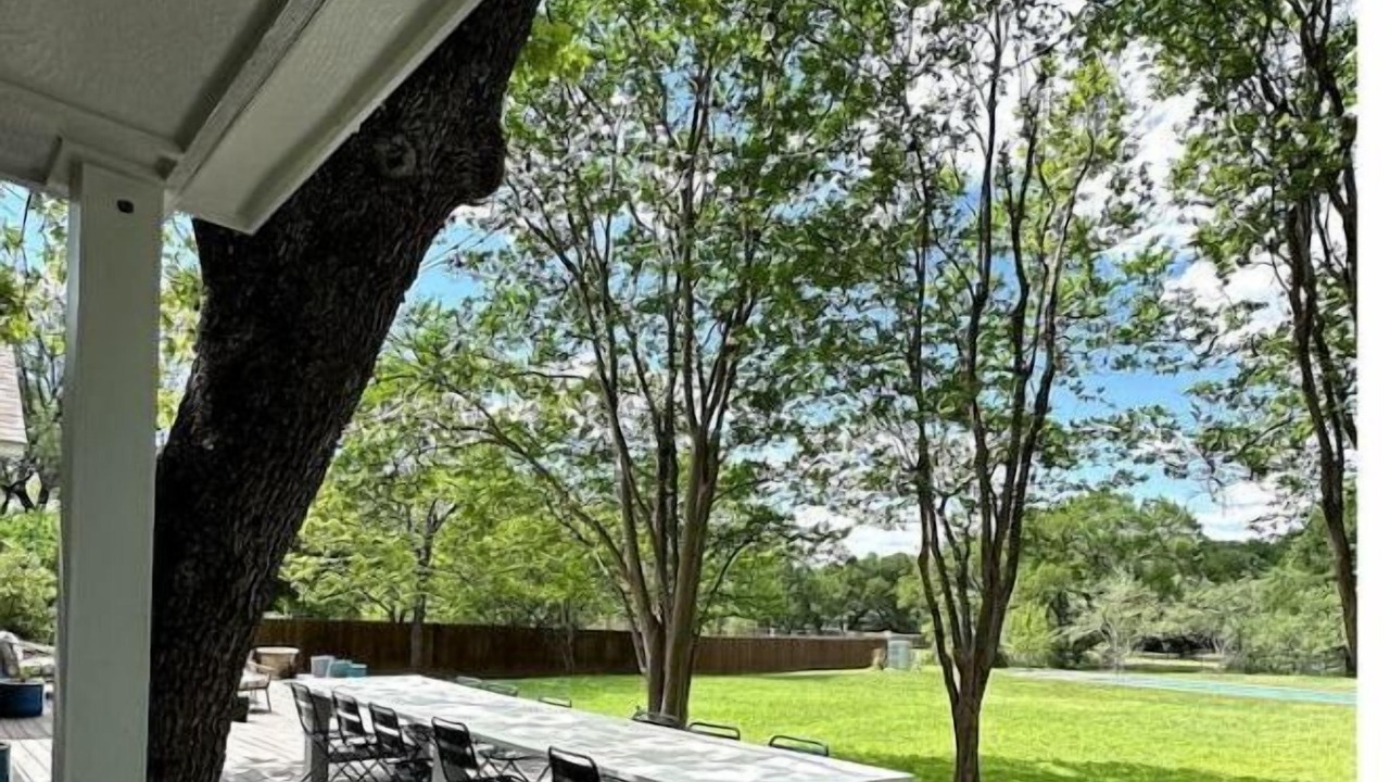 Photo of Outdoor in Shady Hollow