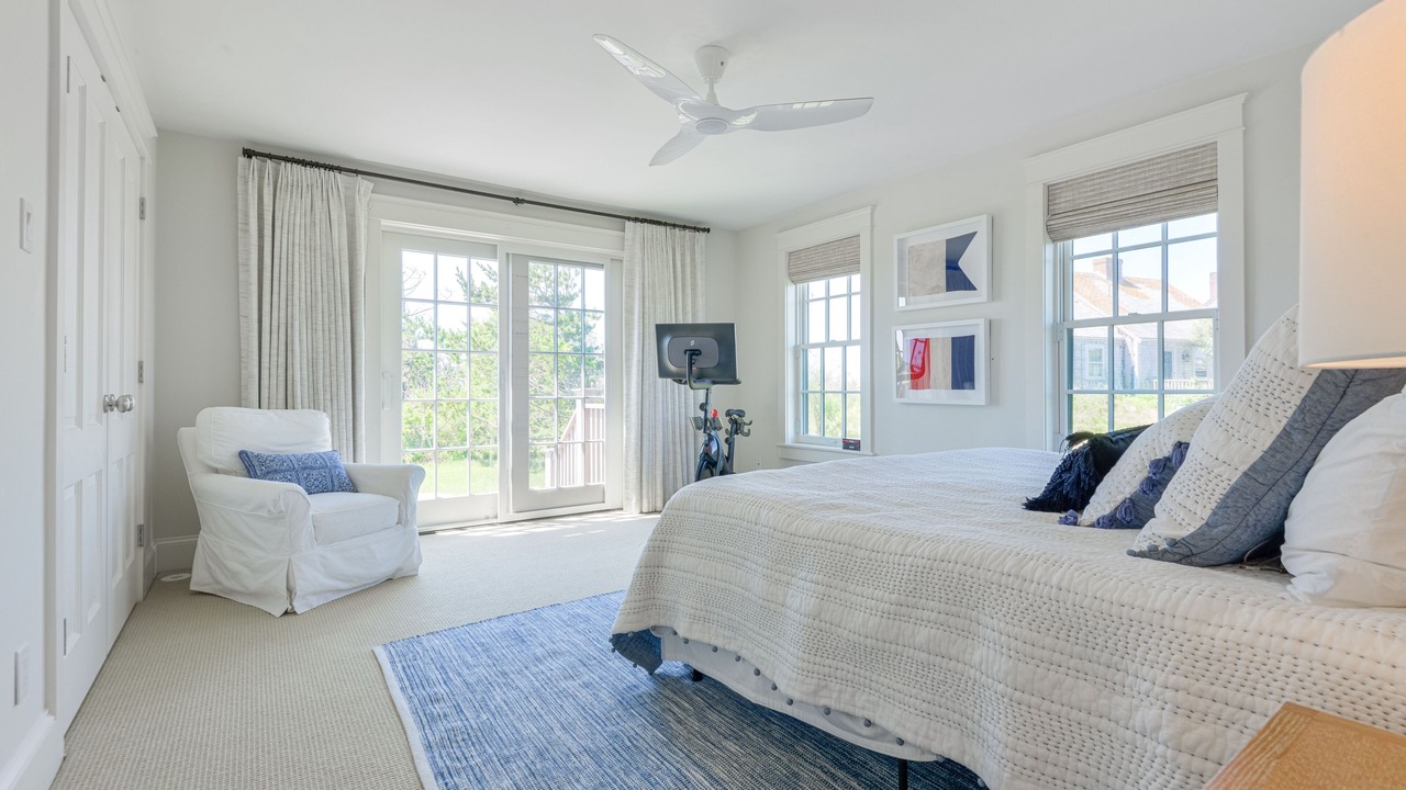 Photo of Bedroom in Madaket