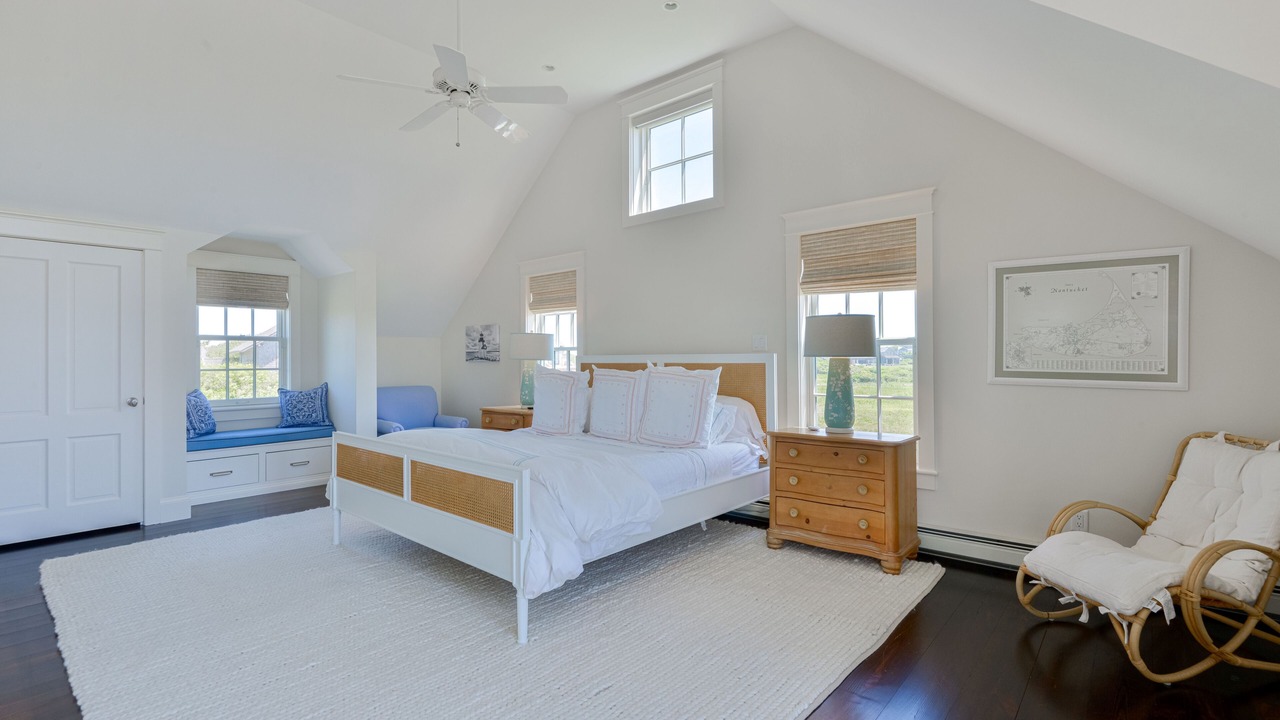 Photo of Bedroom in Madaket