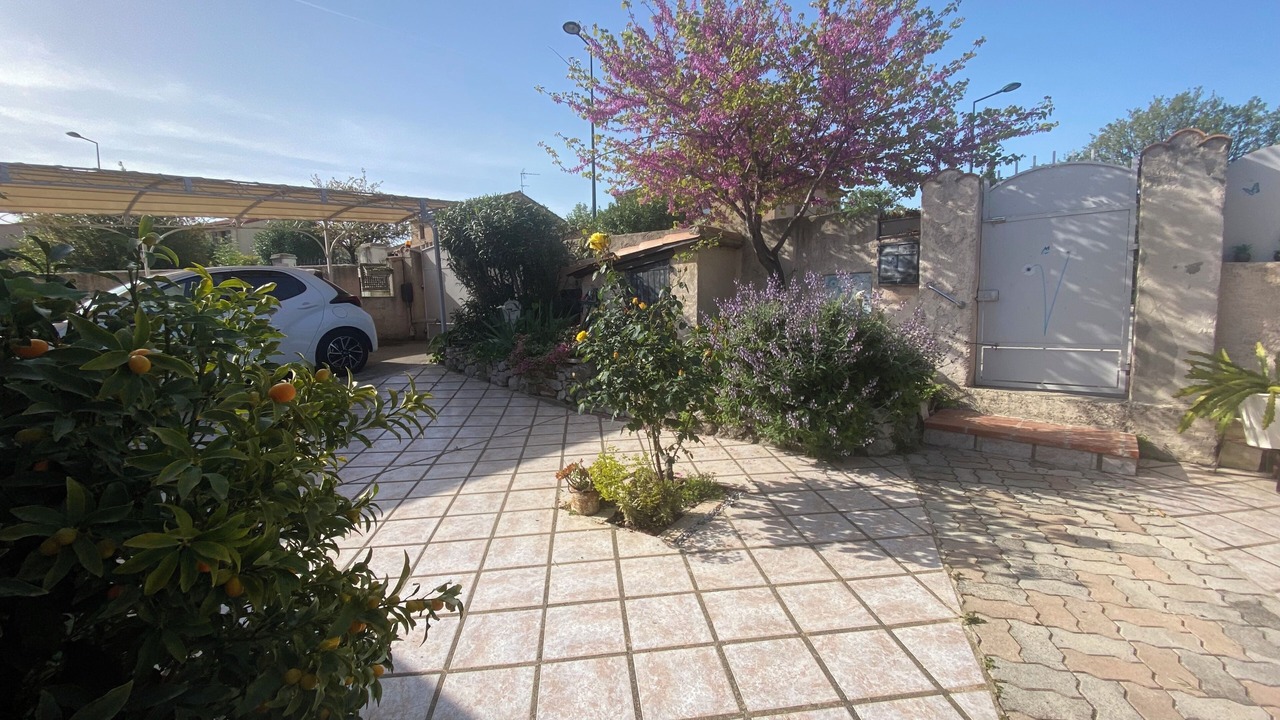 Photo of Outdoor in La Garde