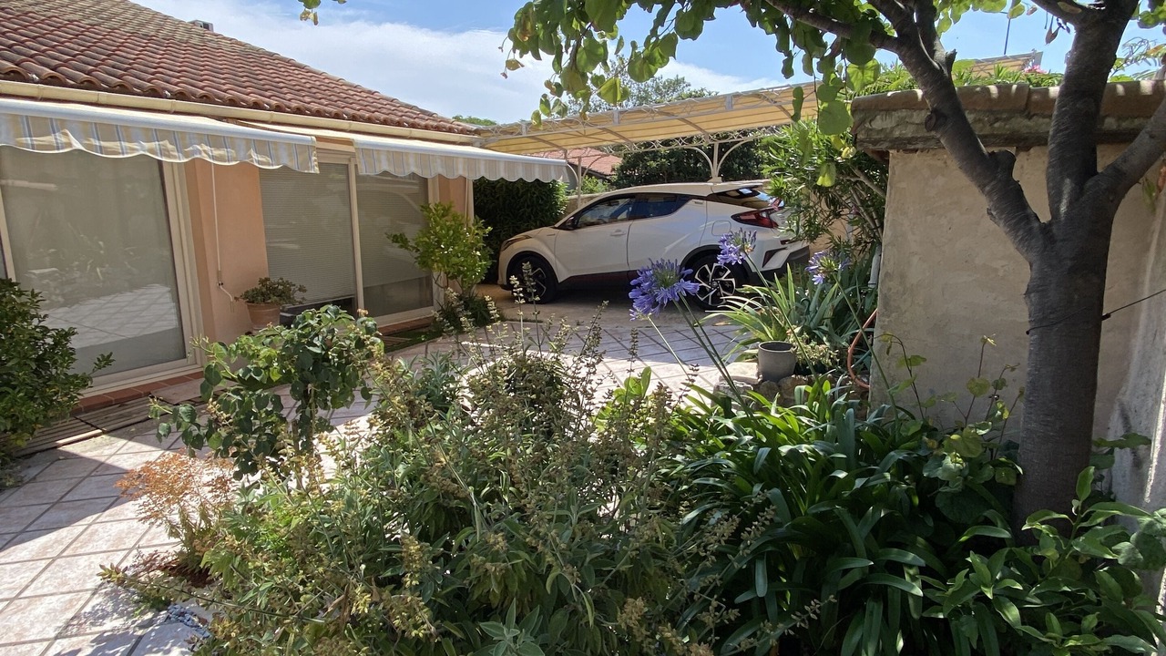 Photo of Outdoor in La Garde