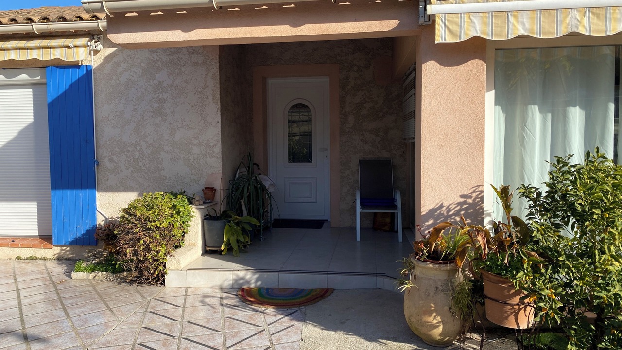 Photo of Patio Balcony in La Garde