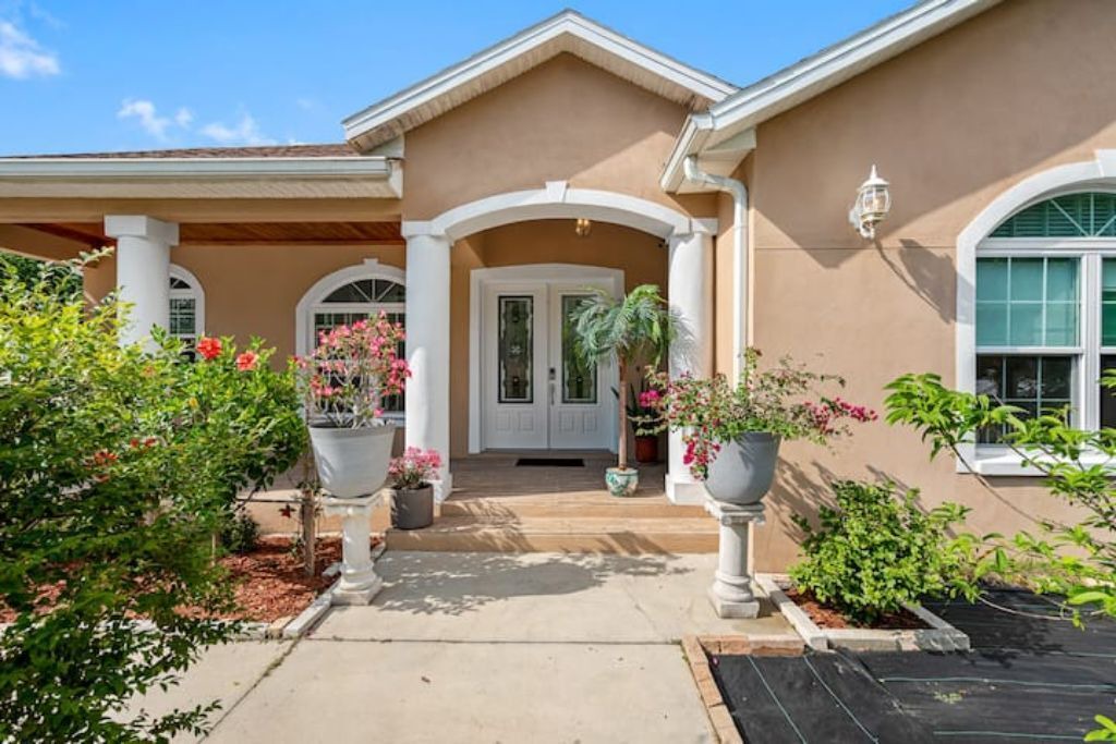Photo of Outdoor in Egypt Lake-Leto