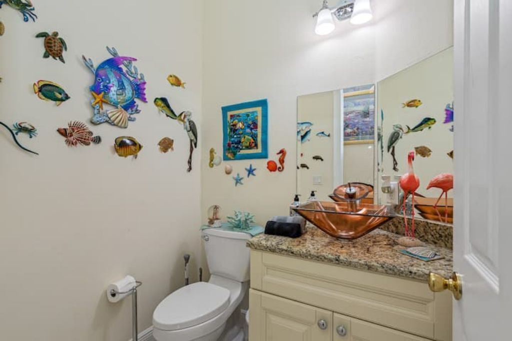 Photo of Bathroom in Egypt Lake-Leto