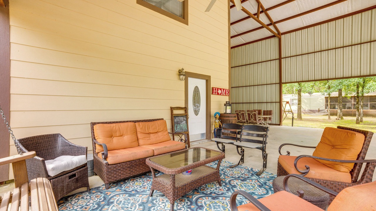 Photo of Patio Balcony in Pointblank