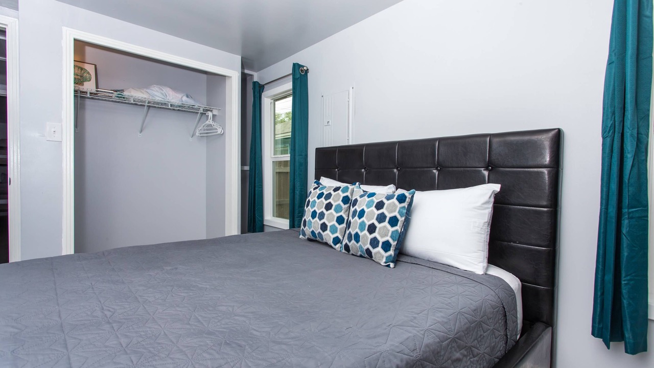 Photo of Bedroom in Fort Walton Beach