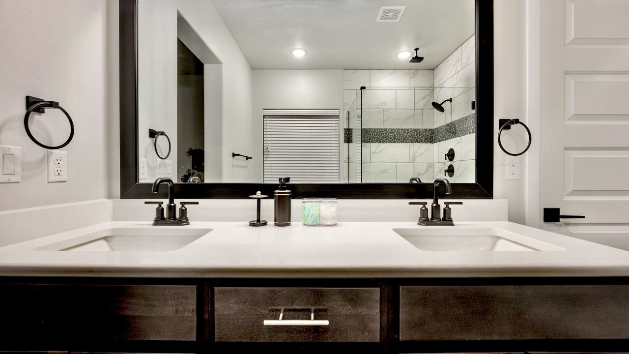 Photo of Bathroom in Las Cruces