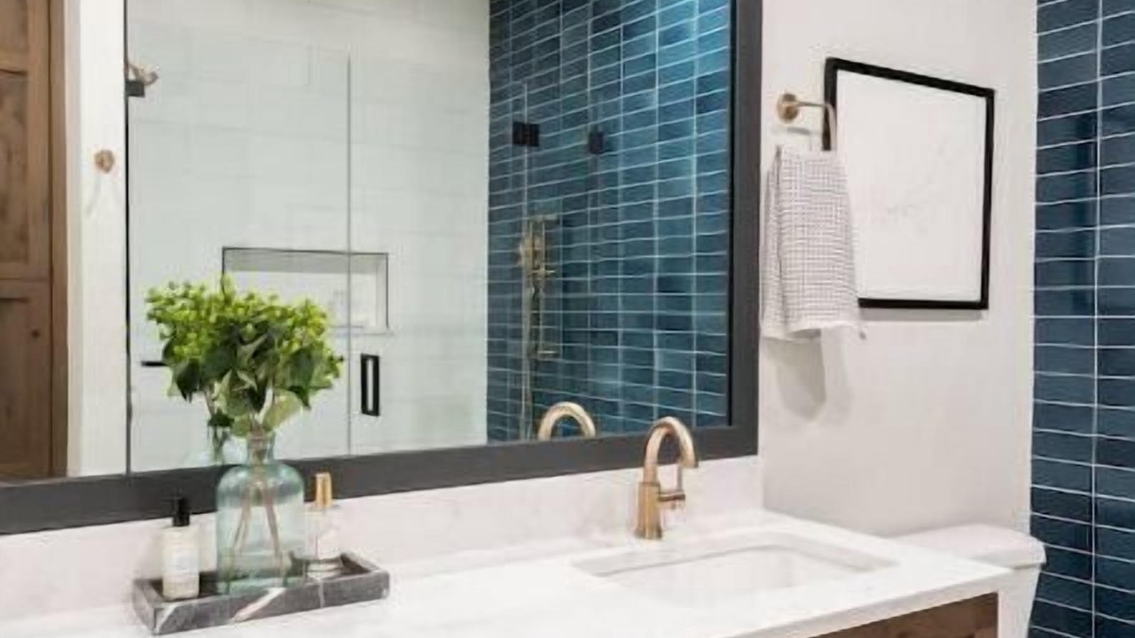 Photo of Bathroom in Noble Square