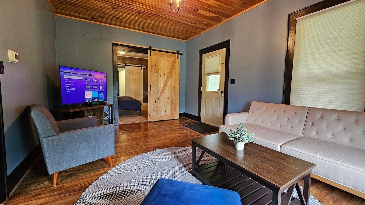 Photo of Livingroom in Hornell