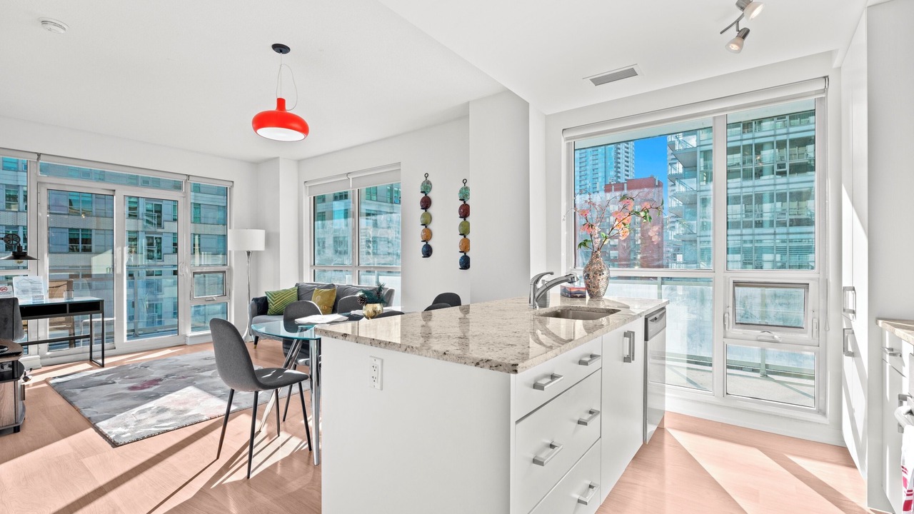 Photo of Kitchen in Yonge-Eglinton