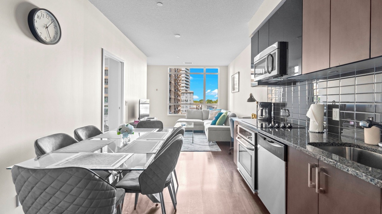 Photo of Kitchen in Yonge-Eglinton