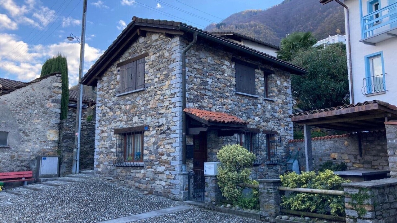 Photo of Outdoor in Vira