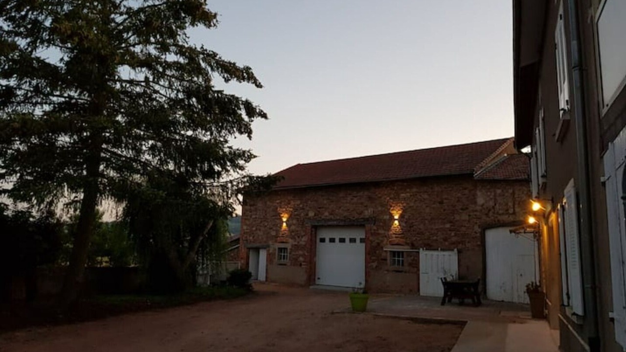 Photo of Outdoor in Saint-Jean-Saint-Maurice-sur-Loire