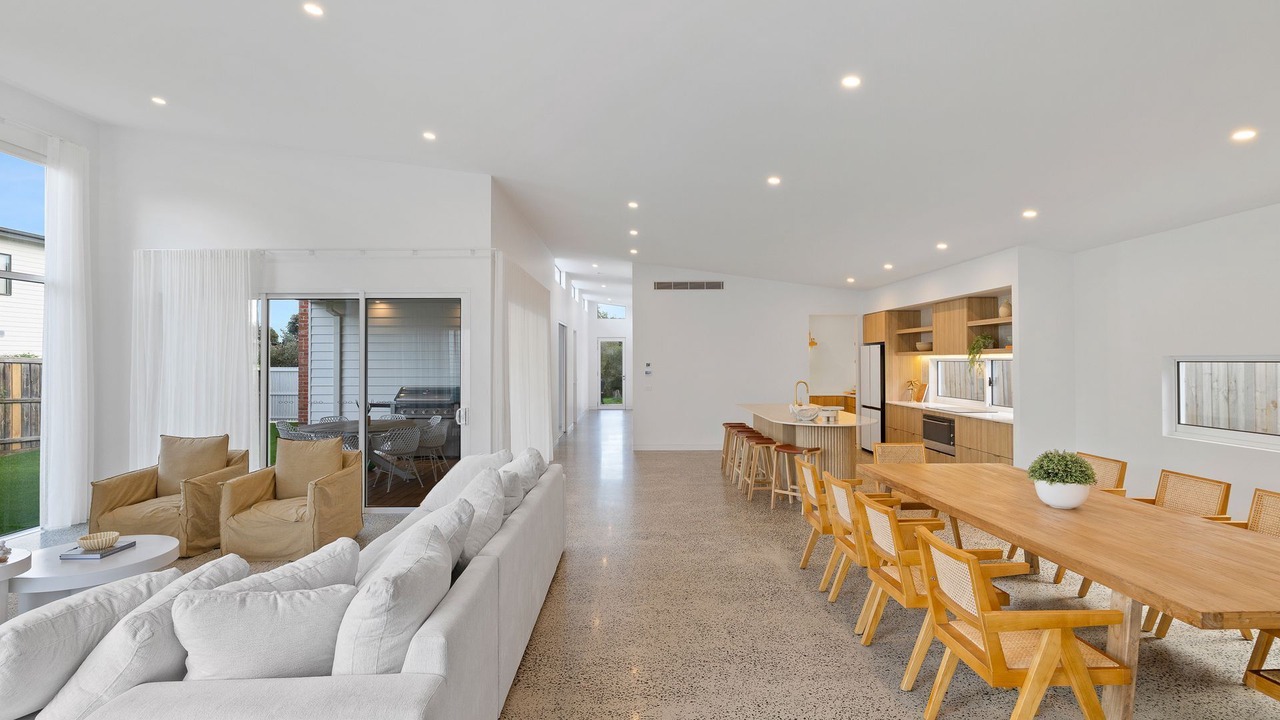 Photo of Others in Cowes