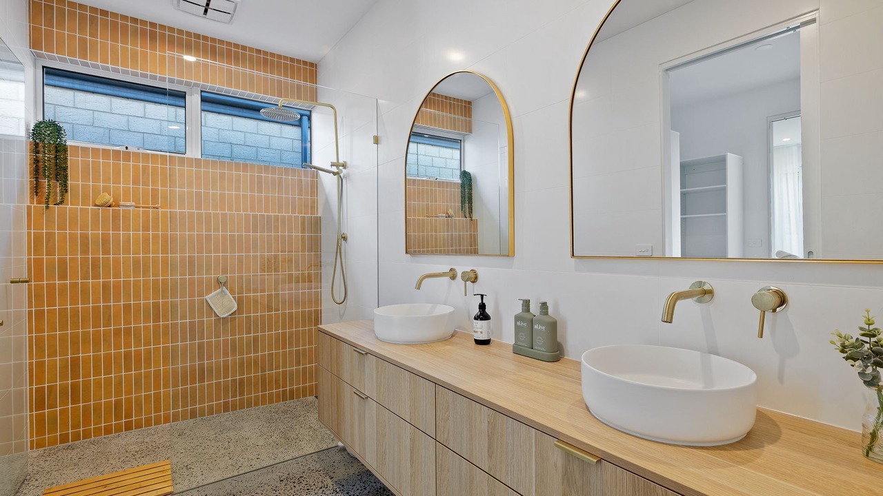 Photo of Bathroom in Cowes
