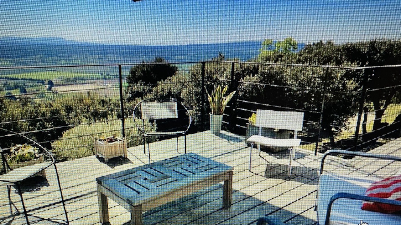 Photo of Outdoor in Saint-Restitut