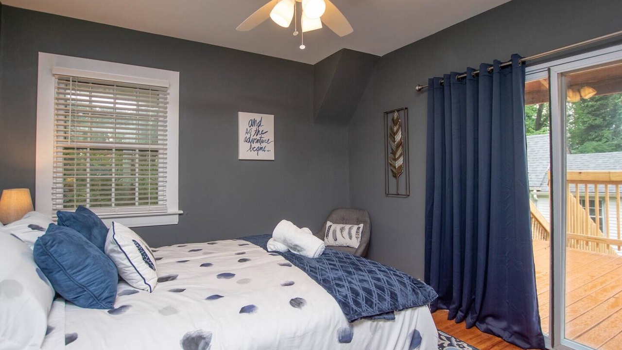 Photo of Bedroom in Crescent Hill