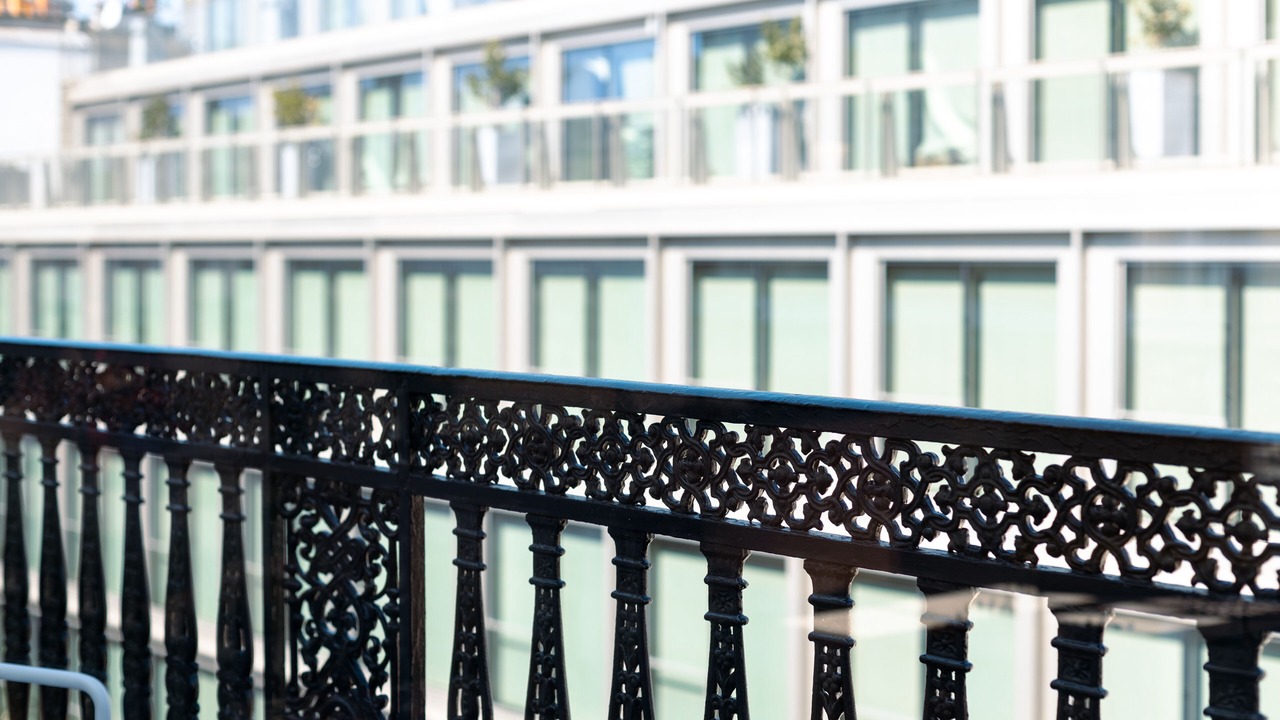 Photo of Patio Balcony in Madeleine