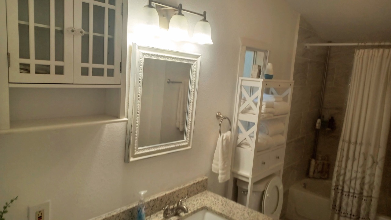 Photo of Bathroom in Smithville