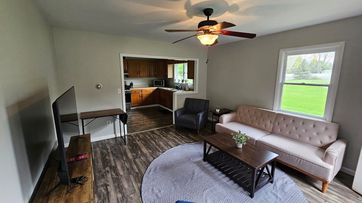 Photo of Livingroom in Hornell