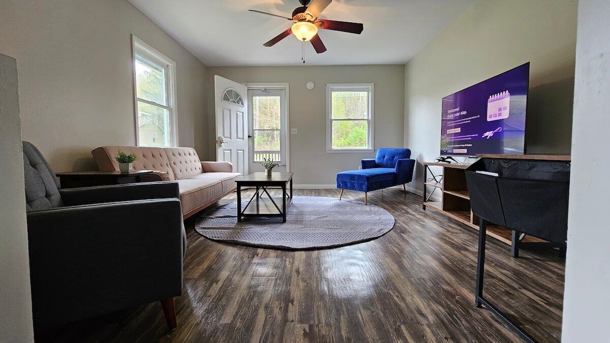 Photo of Livingroom in Hornell