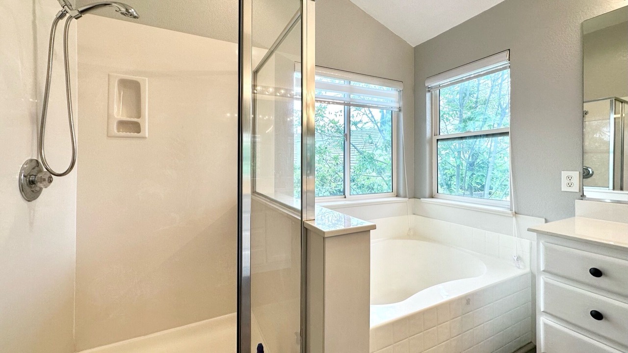 Photo of Bathroom in Tracy