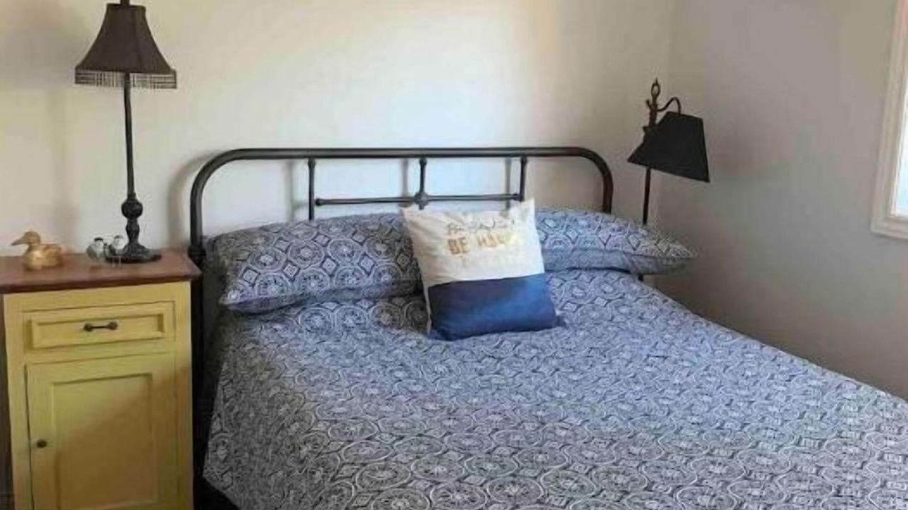 Photo of Bedroom in Shemogue