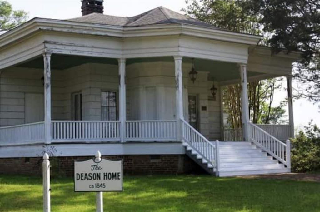 Photo of Outdoor in Ellisville