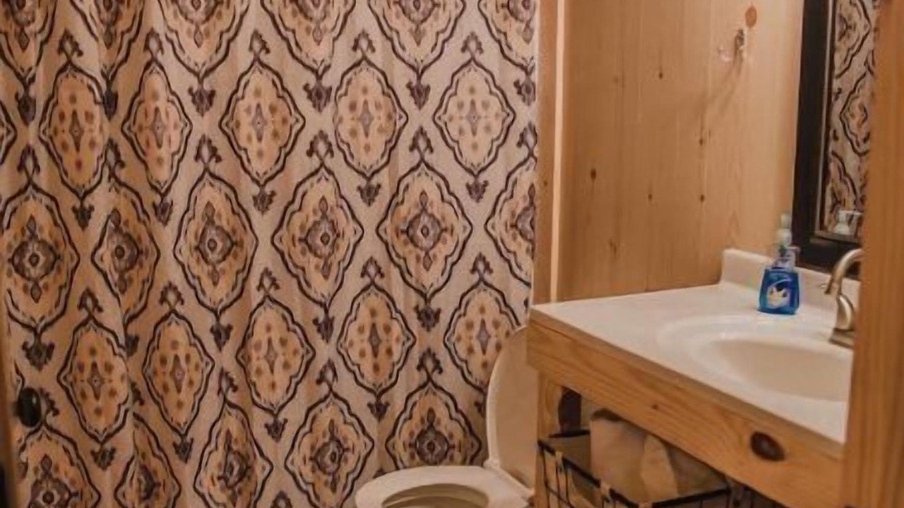 Photo of Bathroom in Ellisville