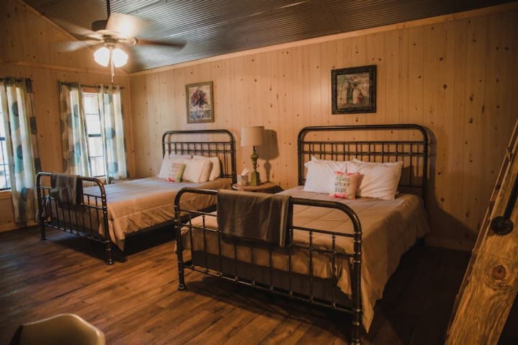 Photo of Bedroom in Ellisville