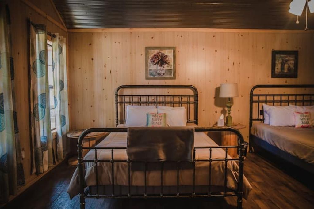 Photo of Bedroom in Ellisville