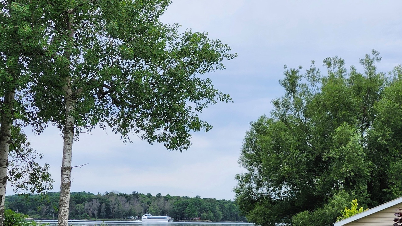 Photo of Others in Howe Island