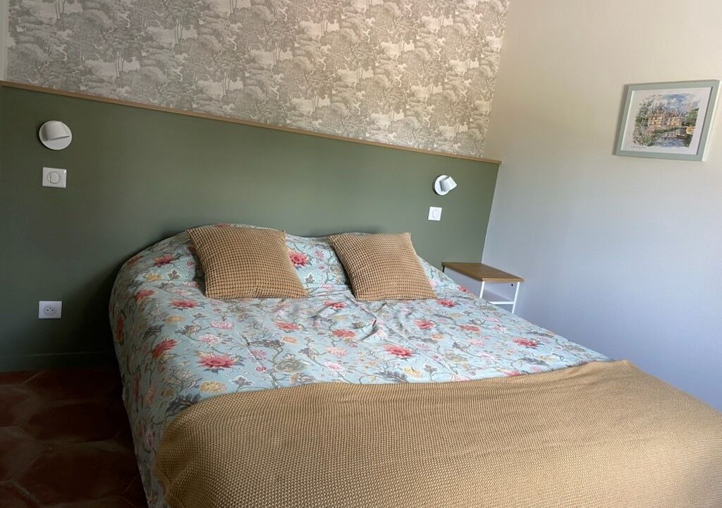 Photo of Bedroom in Savonnieres