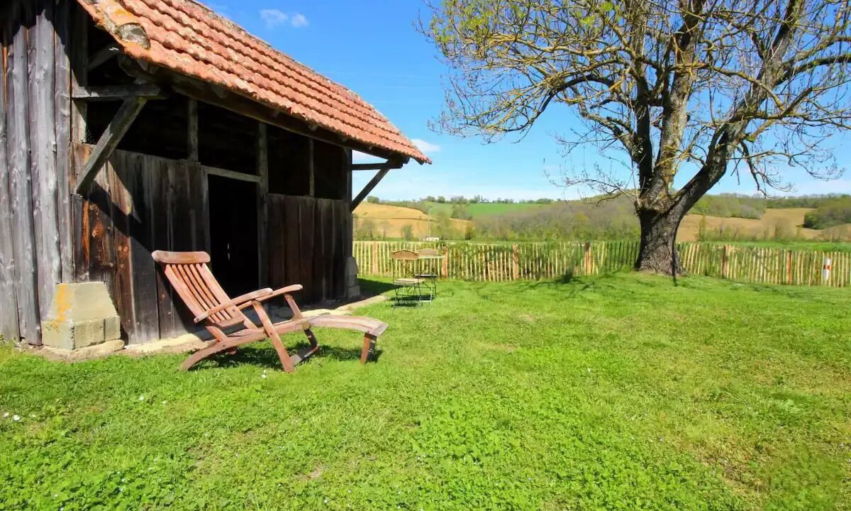 Photo of Outdoor in Troncens