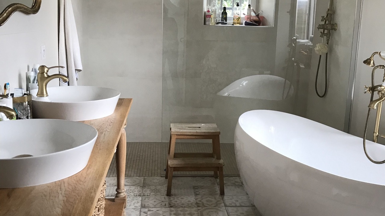 Photo of Bathroom in Labruguiere