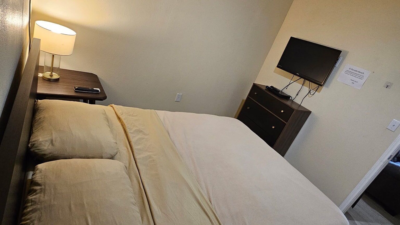 Photo of Bedroom in Crystal City
